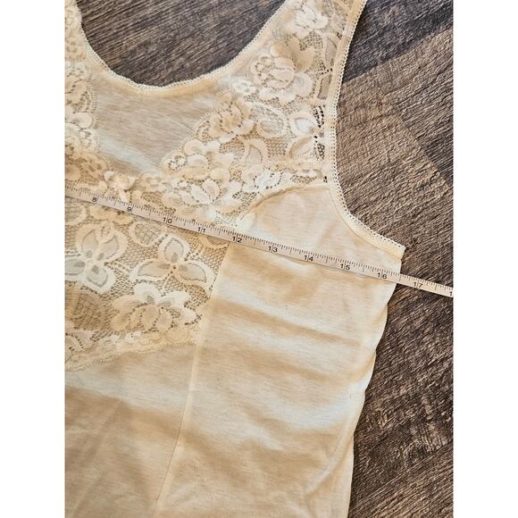 Vintage world polo haven't lace trim tank top undershirt cream large delicate - Picture 2 of 6